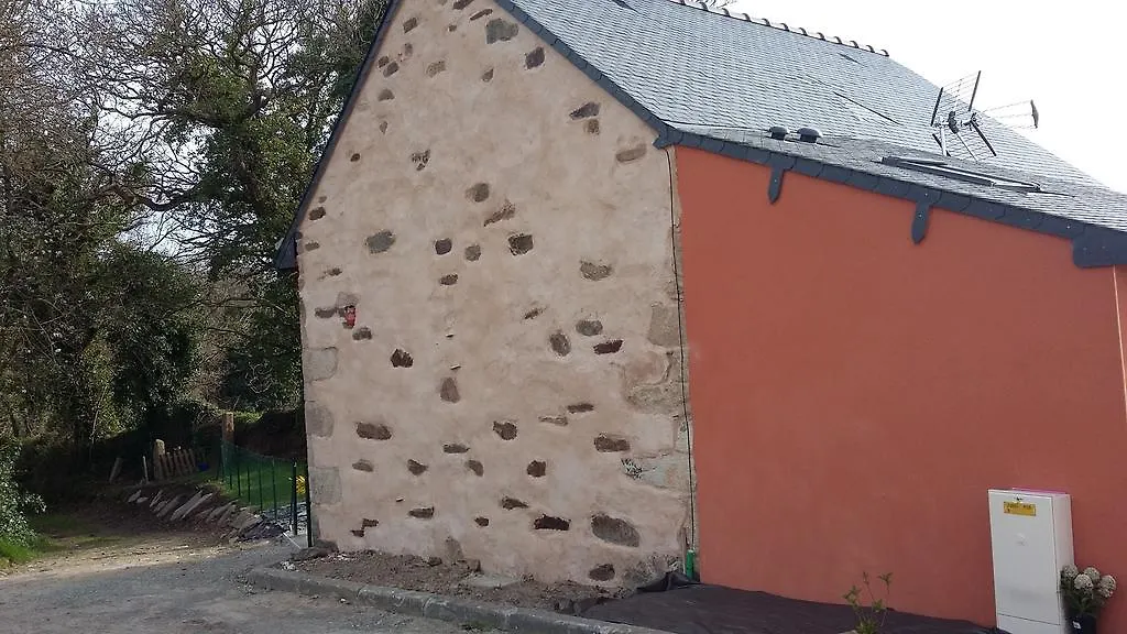 Gite La Chouette Bégard Vakantiehuis